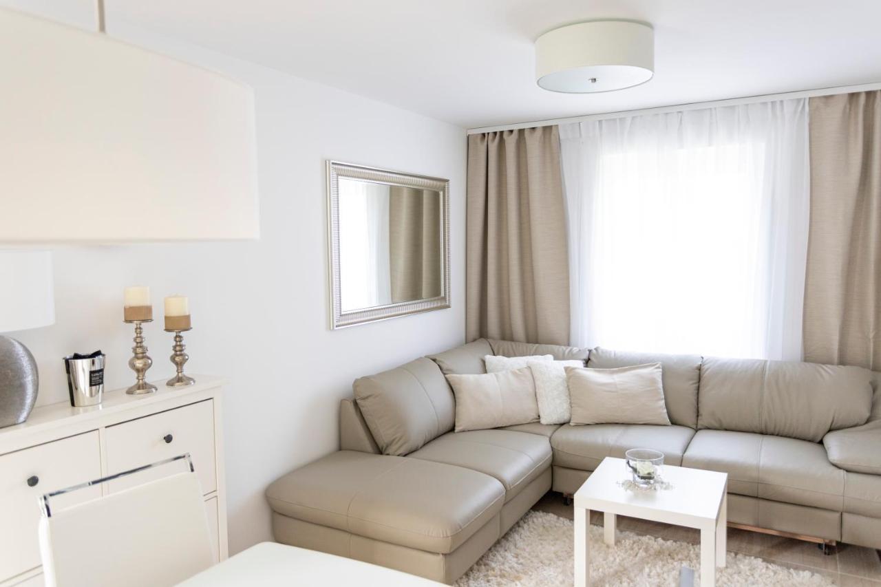 Luxury Mantinela Apartment Malinska Ngoại thất bức ảnh