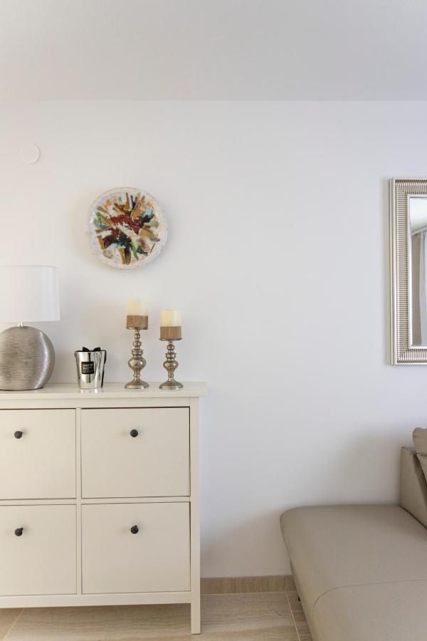 Luxury Mantinela Apartment Malinska Ngoại thất bức ảnh