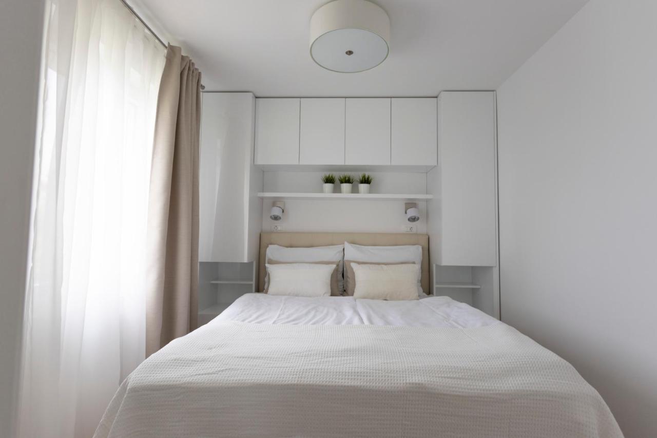 Luxury Mantinela Apartment Malinska Ngoại thất bức ảnh